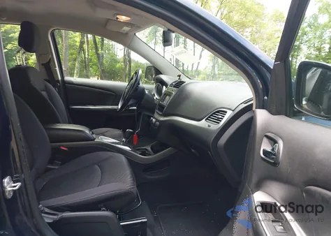 2014 Dodge Journey American Value Pkg z USA, uszkodzony, nr VIN 3C4PDCAB5ET117359